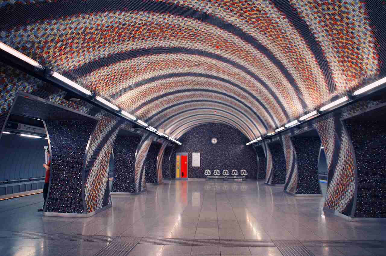 Budapest M4 Szent Gellért Tér Station