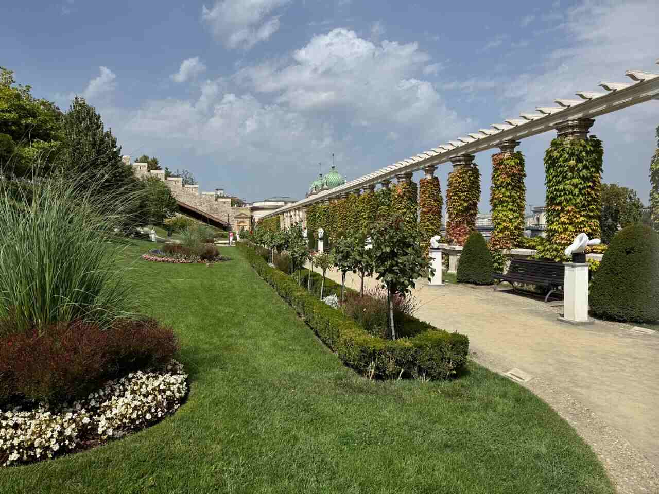 Várkert Bazár gardens with free escalator access to Buda Castle